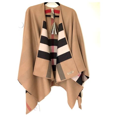 burberry poncho in lana|burberry poncho website.